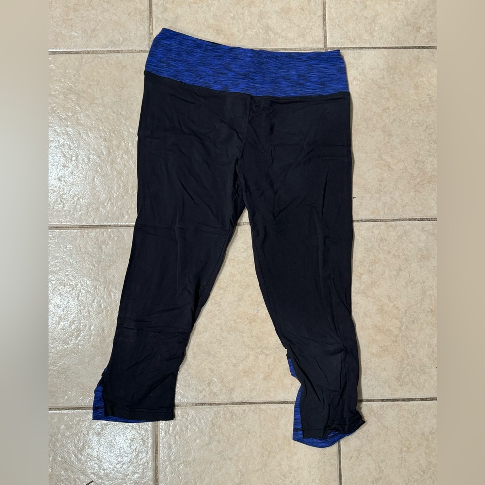 Glyder Capri Leggings